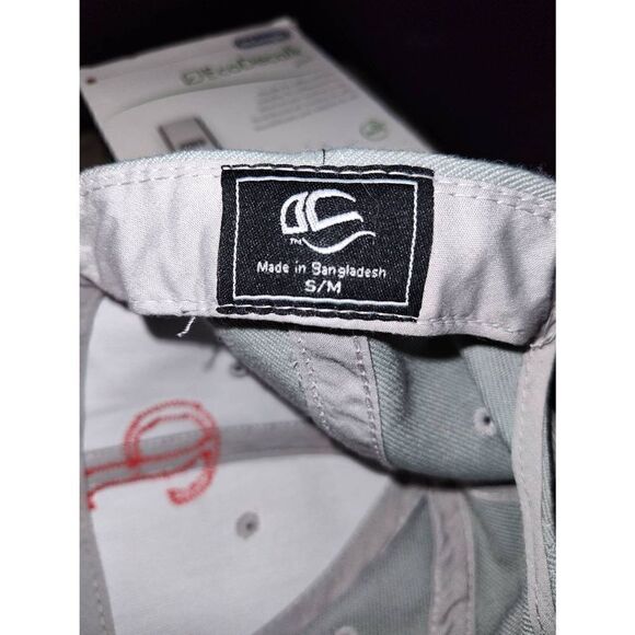 Philadelphia Phillies S/M wool blend baseball cap/hat. Unbranded. Red and grey. - Picture 4 of 5